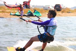 Школа кайтинга Дети Ветра, с рейтингом 4.2 - находится по адресу Анапа, Тракторная, 36 