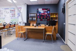 Автошкола Премиум27, с рейтингом 4.9 - находится по адресу Хабаровск, Индустриальный район, Южный микрорайон, 680003, Краснореченская улица, 69 