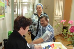 Поликлиника на улице 40 лет Октября в Калининской, с рейтингом 2.5 - находится по адресу Краснодарский край, ст-ца Калининская, переулок 40 лет Октября, 33 