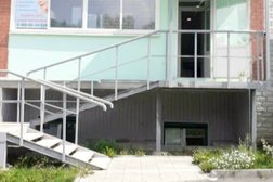Стоматологическая клиника Новая три Б, с рейтингом 4.7 - находится по адресу Свердловская область, Арамиль, Новая улица, 3Б 
