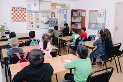 Образовательный центр Гений, с рейтингом 3.5 - находится по адресу Алматы, Айнабулак 3-й микрорайон, 129 