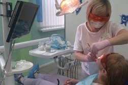 Стоматологическая клиника 32 жемчужины, с рейтингом 4 - находится по адресу Ижевск, ул. Майская, д. 12 