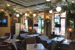 Кафе Плюш, с рейтингом 3.7 - находится по адресу Калуга, улица Дзержинского, 74 