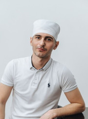 Главный врач, стоматолог Руслан Айварович Джашаккуев