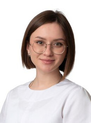 Гигиенист стоматологический Карина Дмитриевна Шеянова (Яловая)