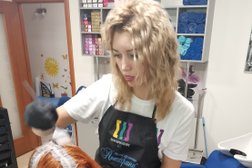 Салон красоты Янтарина, с рейтингом 4.8 - находится по адресу Екатеринбург, микрорайон Пионерский, улица Смазчиков, д.6 