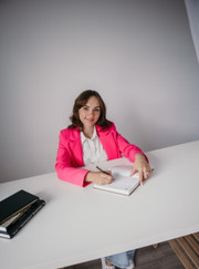 Психолог Виолетта Валерьевна Бондарева