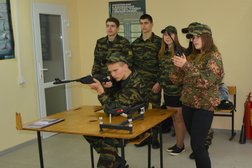 Колледж мехатроники и пищевой индустрии, с рейтингом 2.6 - находится по адресу Калининградская область, Светлый, Коммунистическая улица, 7 