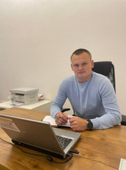 Адвокат, юрист Андрей Андреевич Сковородка