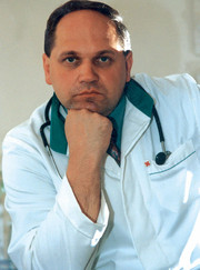 Мануальный терапевт, массажист Олег Павлович Тараканов