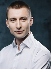 Стоматолог-ортопед, имплантолог Алексей Александрович Кирьянов