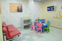 Педиатрический центр Тонус КРОХА, с рейтингом 3.6 - находится по адресу Нижний Новгород, улица Коминтерна, 139 