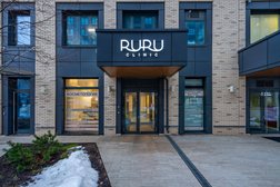 Клиника косметологии и коррекции фигуры Ruru clinic, с рейтингом 4.9 - находится по адресу Москва, Мантулинская улица, 9к2 