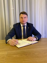Адвокат Антон Александрович Новиков