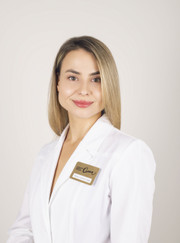 Имплантолог, стоматолог-хирург Алиса Владиславовна Кабдирова (Амельченкова)
