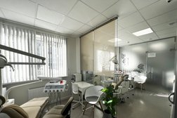 Стоматология Даша, с рейтингом 4.8 - находится по адресу Волгоград, улица Кастерина, 5 