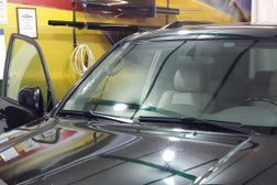 Автоцентр Glass House, с рейтингом 4.8 - находится по адресу Сочи, Краснодонская улица, 77в 