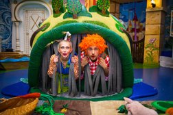 Интерактивный театр КидБург Сказки, с рейтингом 3.5 - находится по адресу Москва, Автозаводская улица, 18 