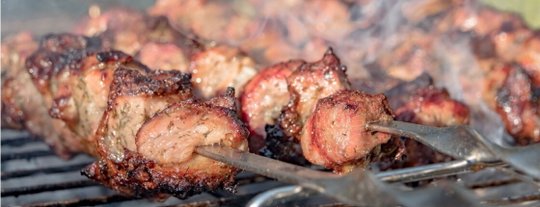 Как приготовить вкусный шашлык из свинины, курицы, баранины и говядины