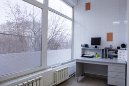 Стоматология Alex-Dent, с рейтингом 4.7 - находится по адресу Москва, Сокольническая площадь, 9 