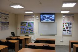Автошкола Прайм-Авто, с рейтингом 4.3 - находится по адресу Екатеринбург, улица Бебеля, 122а 