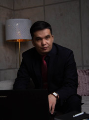 Адвокат, юрист Ермек Жанахметович Тлебов