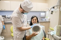 Стоматология Люмьер, с рейтингом 4.8 - находится по адресу Хабаровск, Краснореченская улица, 189 