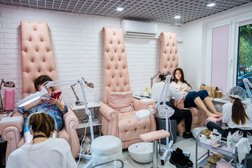 Студия маникюра и педикюра 4hands, с рейтингом 4.7 - находится по адресу Москва, Осенний бульвар, 10к1 
