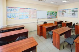 Автошкола Выбор, с рейтингом 4.8 - находится по адресу Воронеж, Генерала Лизюкова, 17а 