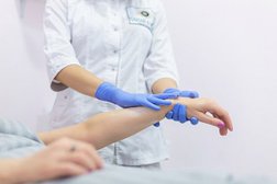 Студия коррекции фигуры и красоты TWENTY studio, с рейтингом 3.7 - находится по адресу Ханты-Мансийский автономный округ, Сургут, улица Университетская, 21 