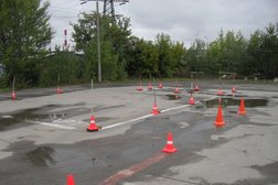 Автошкола Старт, с рейтингом 3.5 - находится по адресу Нижний Новгород, Юлиуса Фучика, 2 