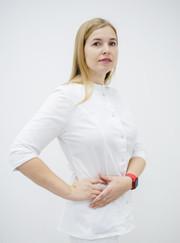 Подолог, мастер ногтевого сервиса Юлия Герасимова