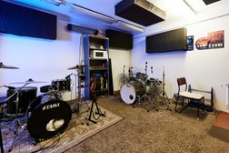 Репетиционная база TUNDRA, с рейтингом 5 - находится по адресу Санкт-Петербург, Кадетская линия В.О., 5 к2 лит Д 