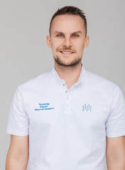 Стоматолог-ортопед Марат Минтагирович Резяпов