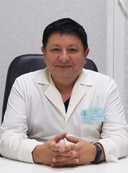 Ортопед, травматолог Виктор Гейдарович Гулиев