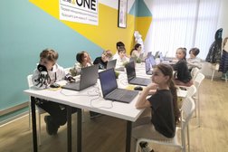 Школа программирования для детей Kiberone, с рейтингом 4.7 - находится по адресу Москва, Новомосковский административный округ, район Коммунарка, деревня Сосенки, Ясеневая улица, 5к1 