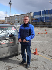 Автоинструктор Сергей Александрович Макаров