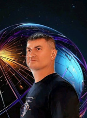  Денис Бусин