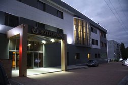 Ресторан Plaza, с рейтингом 2.9 - находится по адресу Волгоград, Новоузенская улица, 2/1 