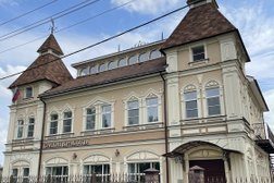Клуб красоты и здоровья "Валери", с рейтингом 4.4 - находится по адресу Тверская область, Конаково, Первомайская улица, 95 