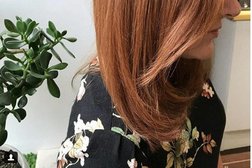 Салон красоты Eo haircut color, с рейтингом 3.8 - находится по адресу Волгоград, улица Циолковского, 17 