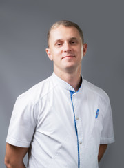 Имплантолог, стоматолог Николай Александрович Хрущев