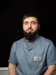 Стоматолог, имплантолог Гаджимурад Шамильевич Абдулбасиров