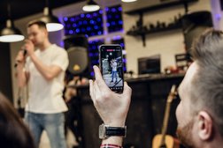 Барбершоп Налево, с рейтингом 5 - находится по адресу Екатеринбург, улица Радищева, 33 