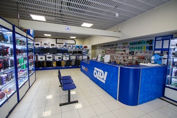 magazin kompyuternoj tehniki oldi na