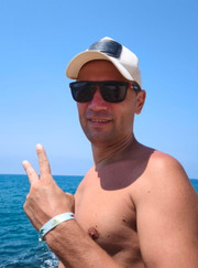 Тренер по плаванию Антон Валерьевич Бобриков