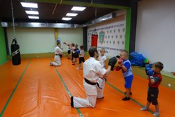 Школа рукопашного спорта Защитник, с рейтингом 3.7 - находится по адресу Томск, Алтайская улица, 76/3 