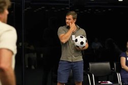 Школа ораторского искусства КОРОЛЬ ГОВОРИТ!, с рейтингом 4.8 - находится по адресу Самара, Ново-Садовая улица, 106 