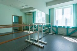 Студия балета Русские сезоны, с рейтингом 4.7 - находится по адресу Краснодар, улица Коммунаров, 166 