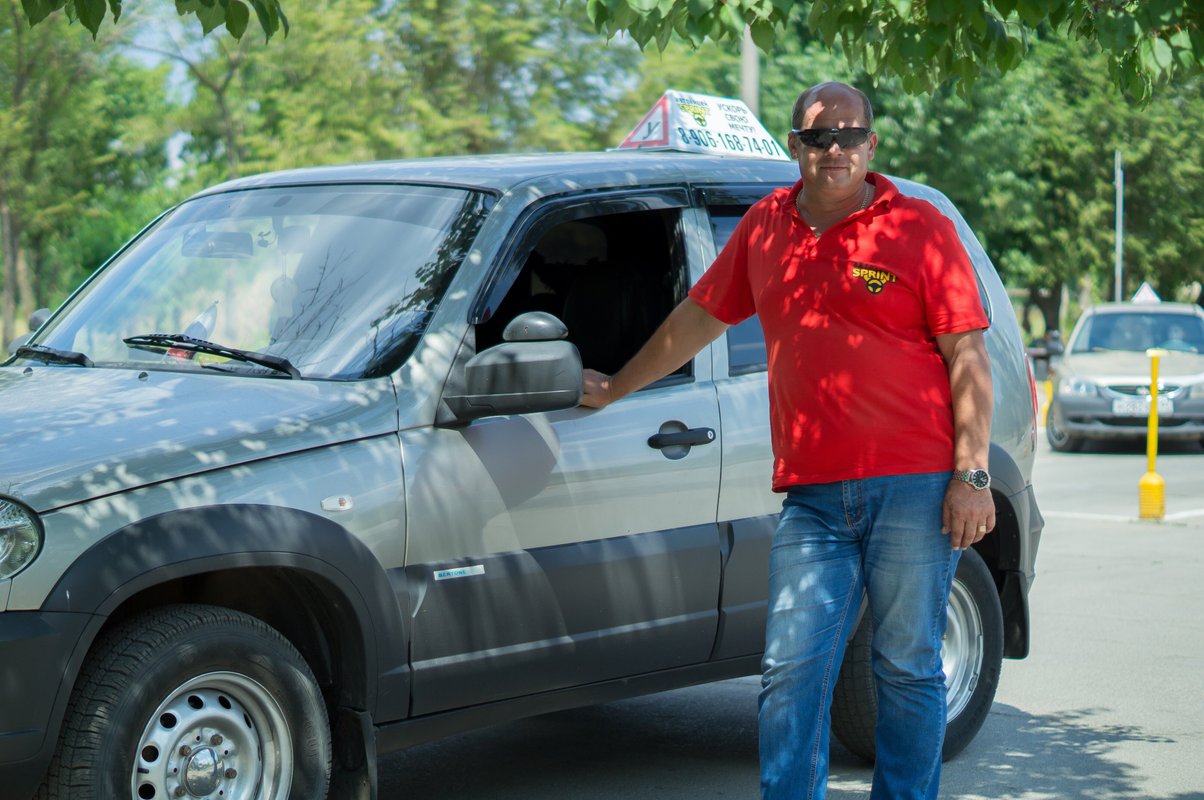 Автолицей россошь. Автошкола спринт Волжский. Автолицей спринт Волжский. Спринт Волжский. Автошкола спринт.